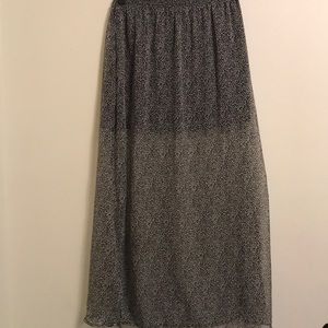 Ankle Length with Leg Slit Skirt